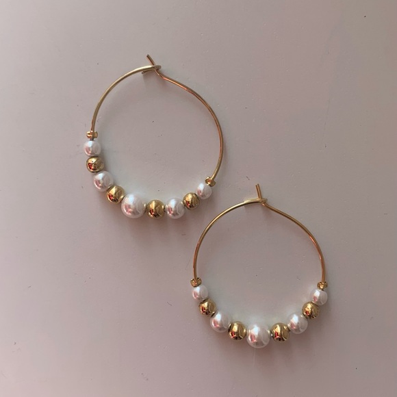 Bundle of 4 Fashion Dangle Earrings - Picture 7 of 9